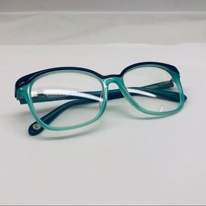 Rivet & Sway Two Tone Frames Mrs G